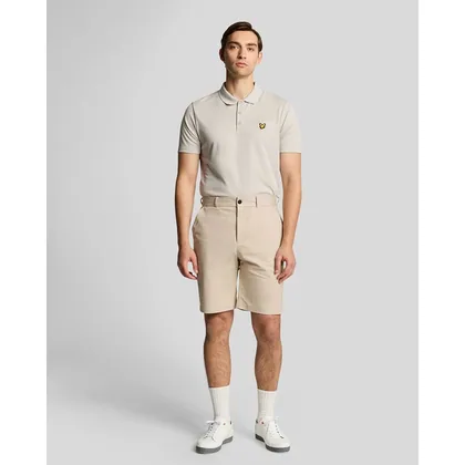 Lyle & Scott Men's Golf Course Stretch Chino Shorts in Beige